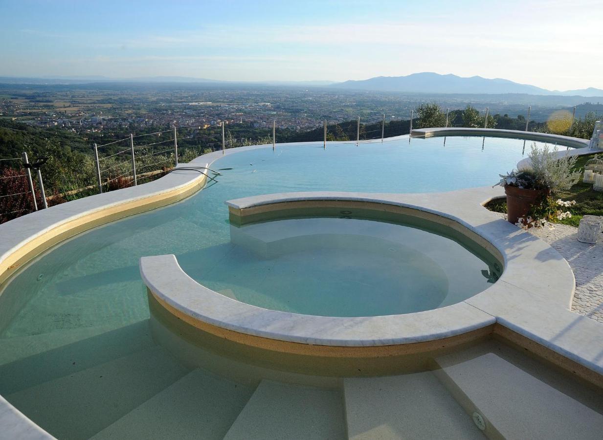 Casa Loretta, Your Luxurious Getaway With Stunning Views Nievole Εξωτερικό φωτογραφία